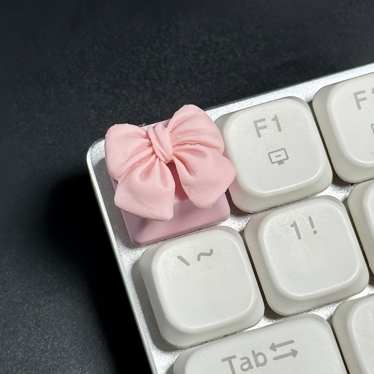 Cute 3D bow ribbon artisan resin keycap for Cherry MX mechanical keyboard