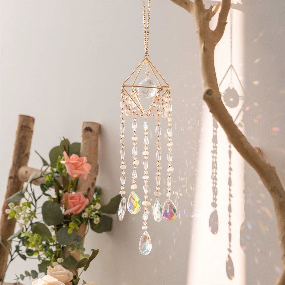 Crystal Moon Dreamcatcher Wind Chime - Kawaii Crescent Sun Catcher with Natural Stone Agate - Boho Wall Hanging for Gaming Room Bedroom - Aesthetic Window Decor for Gamer Girls